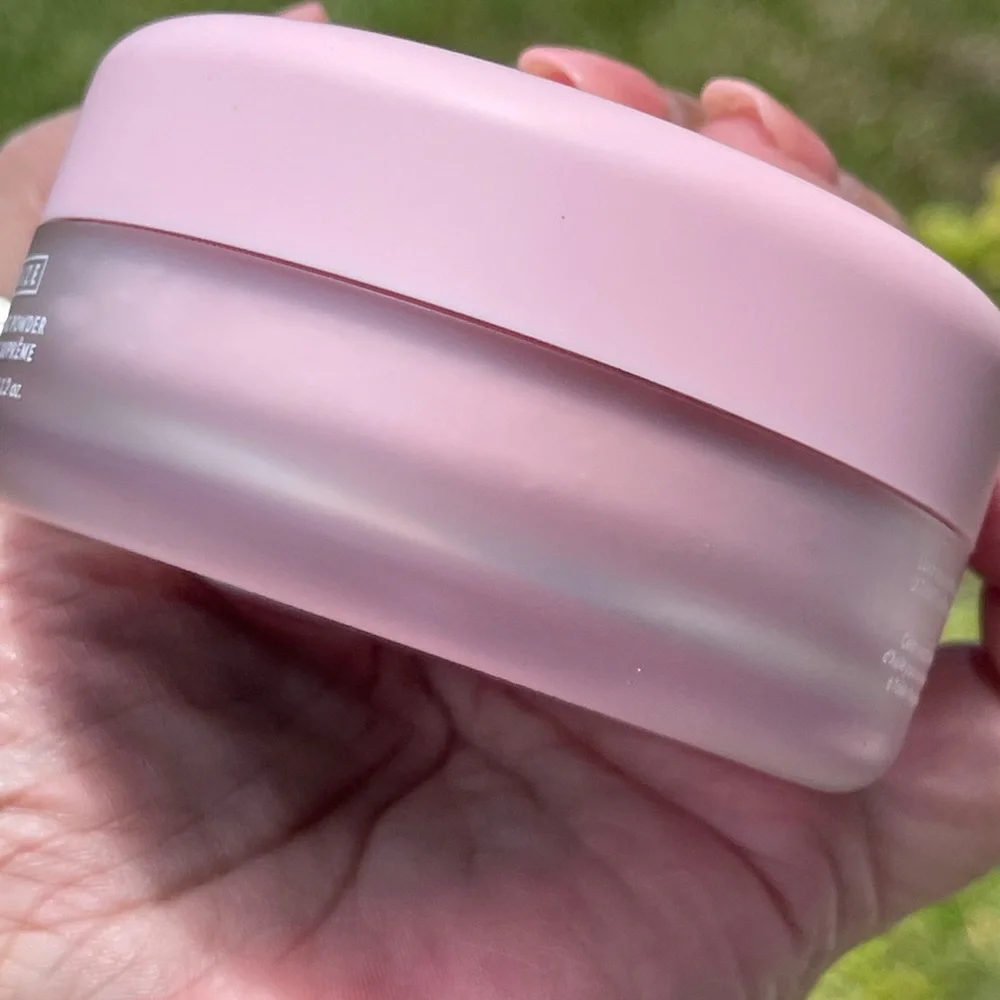 ONE/SIZE By Patrick Starrr Ultima Blurring Setting Powder In Ultra Pink